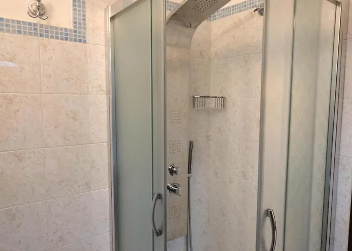 Dimora לינה וארוחת בוקר אוג'נטו